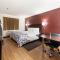 Red Roof Inn Auburn