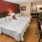 Red Roof Inn PLUS+ Birmingham East – Irondale/Airport