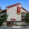 Red Roof Inn PLUS+ Statesville