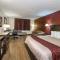 Red Roof Inn & Suites Hermitage