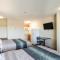 HomeTowne Studios by Red Roof Denver - Thornton