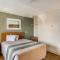 HomeTowne Studios by Red Roof Denver - Airport/Aurora