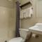 HomeTowne Studios by Red Roof Denver - Lakewood West