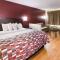 Red Roof Inn & Suites Commerce - Athens