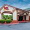 Red Roof Inn PLUS+ & Suites Opelika