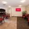 Red Roof Inn PLUS+ & Suites Opelika