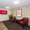 Red Roof Inn PLUS+ & Suites Opelika