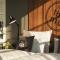 Holiday Inn - the niu, Bricks Hamburg Eppendorf by IHG