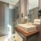 Holiday Inn - the niu, Bricks Hamburg Eppendorf by IHG