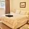 Malibu Apartment - Peregian Beach