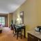 Comfort Suites Old Town Spring