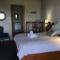 CORAM DEO SaltyWaves double en-suite rooms with sea views