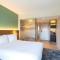 Holiday Inn Express & Suites Queenstown, an IHG Hotel