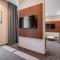 CITYHOTEL