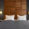 CITYHOTEL