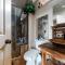 Yellowtail Home in the Meadow - بيغ سكاي