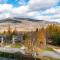 INITIAL - FOREST FRIENDS - Mont-Sainte-Anne