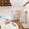 Capo Le Case, Romantic Flat near Spanish Steps