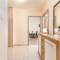 Al Krakowska 291A by Homeprime