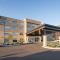 Holiday Inn Express & Suites - Kalamazoo West by IHG