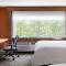 Holiday Inn Express Hotel & Suites Woodbridge, an IHG Hotel - Woodbridge