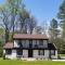 Upscale Southern Contemporary 5BR -3BA Sleeps up to 20