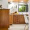 Karoola Cottage Self Contained