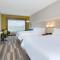Holiday Inn Express & Suites - Grand Rapids Airport - South by IHG