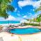 Caprice 14 - Oceanfront Villa - Gated Community with Pool - Nassau