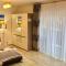 Apartamenty Na Przełaj - LUX - zewnętrzna sauna fińska i zewnętrzne gorące jacuzzi - cały rok! - 波罗宁