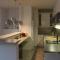 Center - Atelier Residence