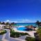Brisas Beachfront Studios in Hotel Zone