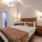 Yael Luxury Apartments 3