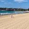 Family Getaway to Manly Beach plus free onsite parking, stroll to beach, cafes - Sydney