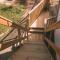 Toric Farmlodge