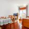B14 - Heart of Old Town Apartment