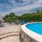 Villa Nana with a swimming pool