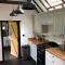 Luxury 2 Bed Cottage in the Orchard of a 17th Century Manor House