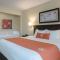 Amsterdam Inn & Suites Sussex - Sussex