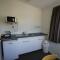 Alpers Lodge & Conference Centre