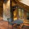 1R Rustic Retreat