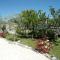 Gîte le MAGNAN, 55 m2, au calme, terrasse, jardin, piscine chauffée, sud Ardèche