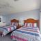 On the Beach, Walk to Village, Watch the Sunsets from Balcony - Siesta Key