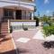 Spacious Ground floor apartment with Garden & Communal Pool - Los Dolses