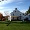 Stephen Clay Homestead Bed and Breakfast - Candia