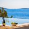 Beachfront Villa Extravaganza with Infinity Pool