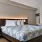 Studio 6 Extended Stay - Jacksonville, FL - Baymeadows