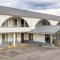 Howard Johnson by Wyndham Downtown Kamloops - Kamloops