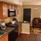 Eagle's Den Suites Carrizo Springs a Travelodge by Wyndham - Carrizo Springs