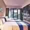 Carine Hotel Delfin